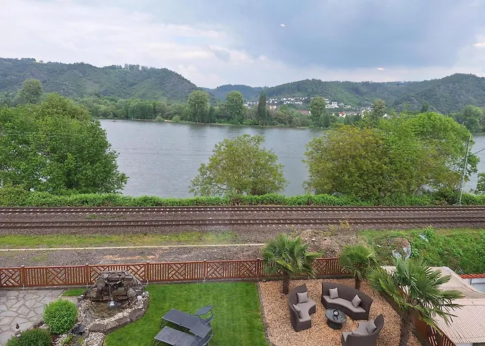 Ferienwohnung Rhens Am Rhein